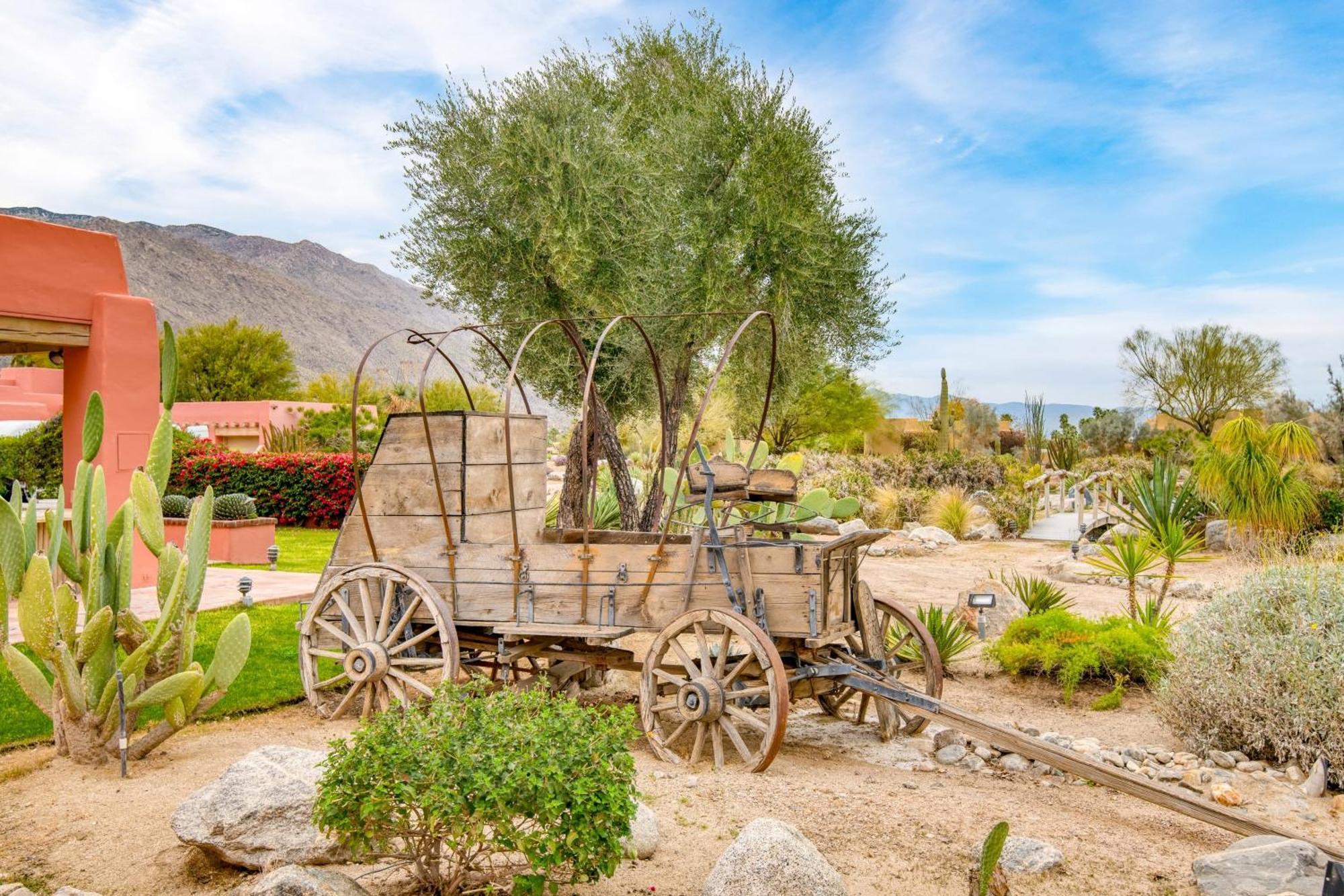 The Pond Estate By Avantstay Designer Compound W Multiple Pools Tennis View Palm Springs Exterior foto