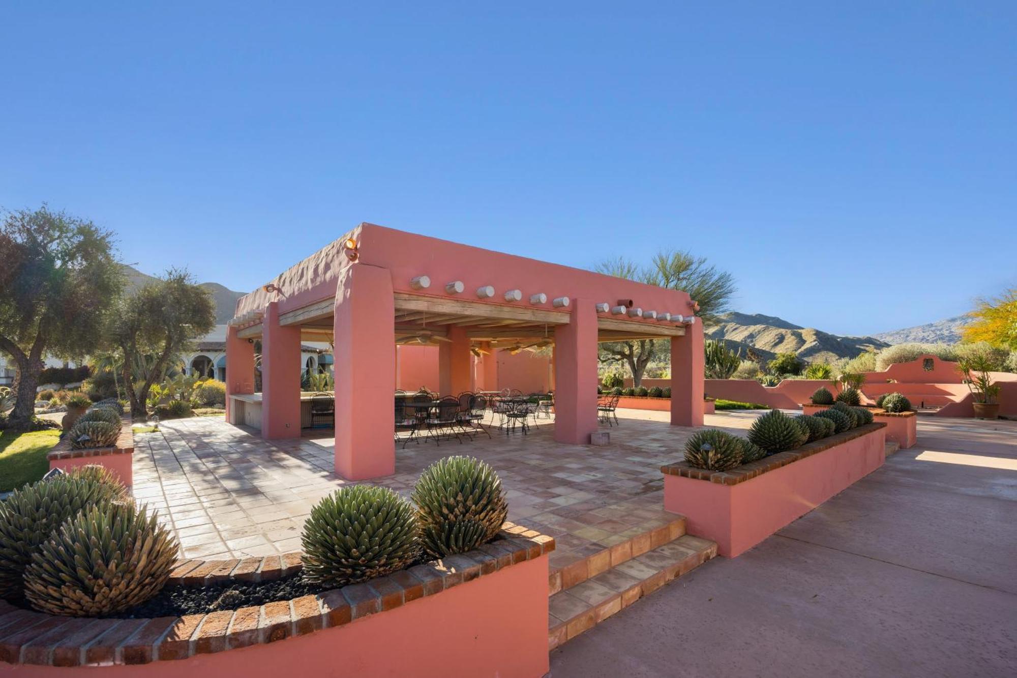 The Pond Estate By Avantstay Designer Compound W Multiple Pools Tennis View Palm Springs Exterior foto